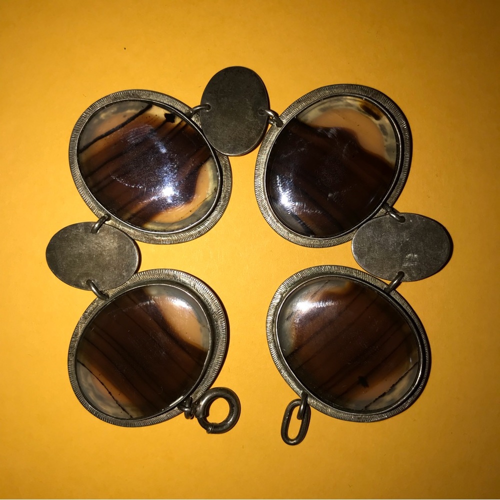 Sterling silver and agate cabochon bracelet. Stunning piece.